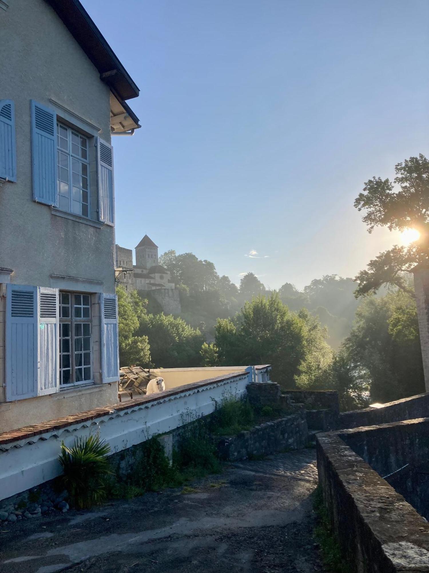 Chambres du Pont de la Légende Sauveterre-de-Bearn Exterior foto